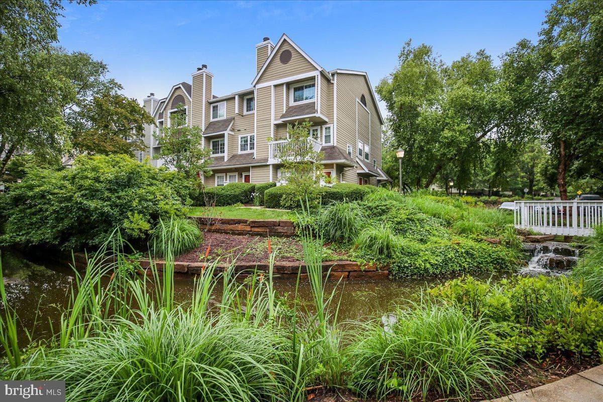 5821 Inman Park Circle #350 photo 23