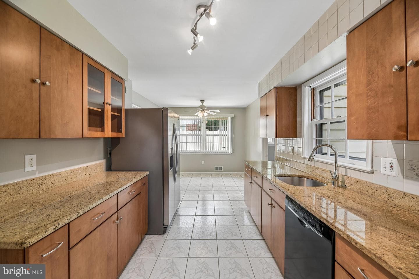 8839 Tuckerman Lane photo 27