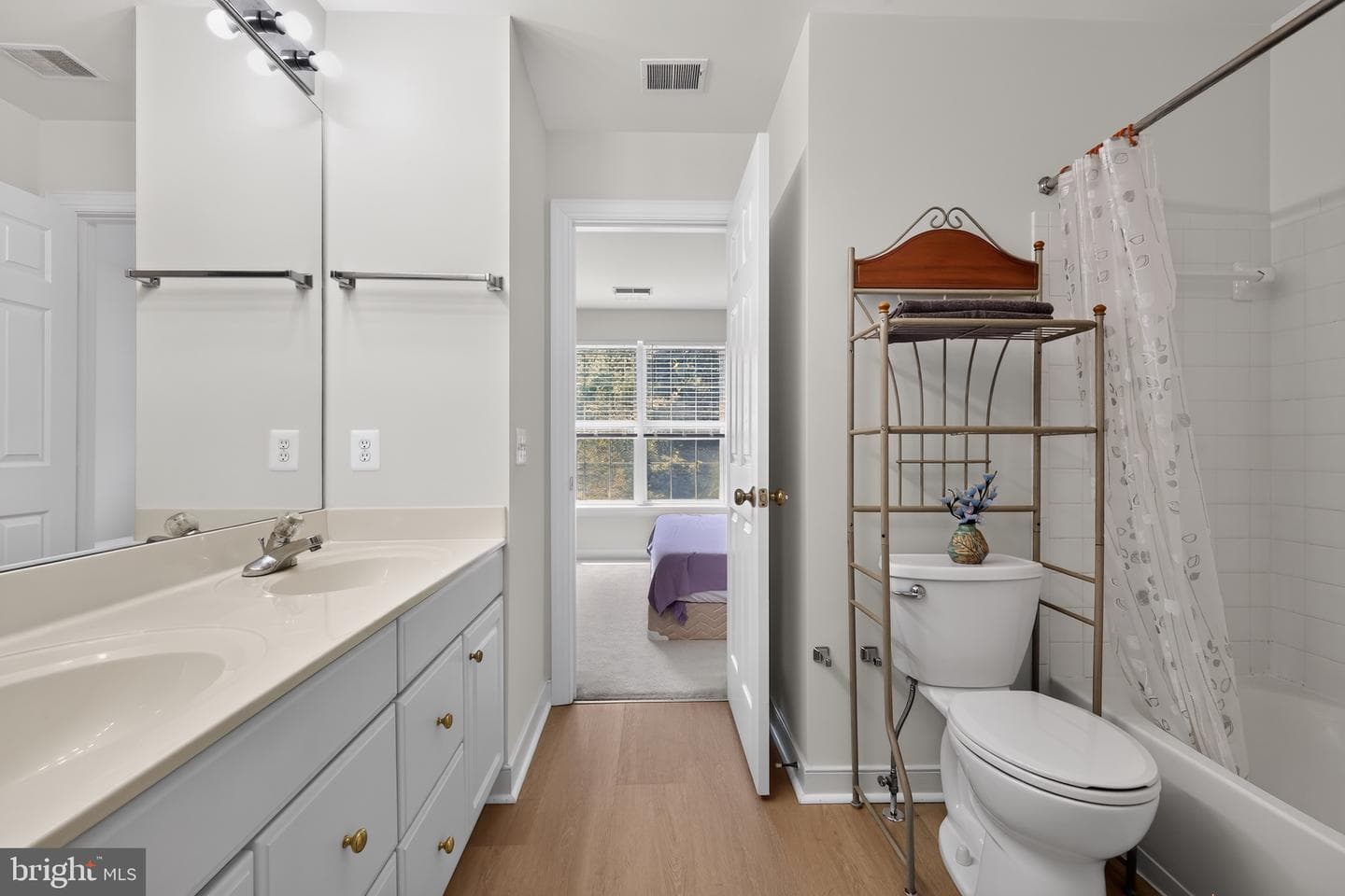 14209 Royal Forest Lane photo 21