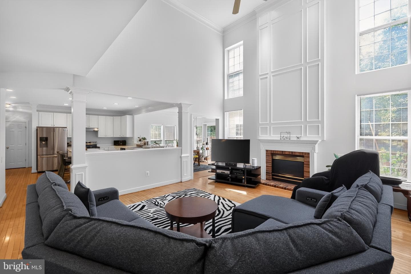 14209 Royal Forest Lane photo 6