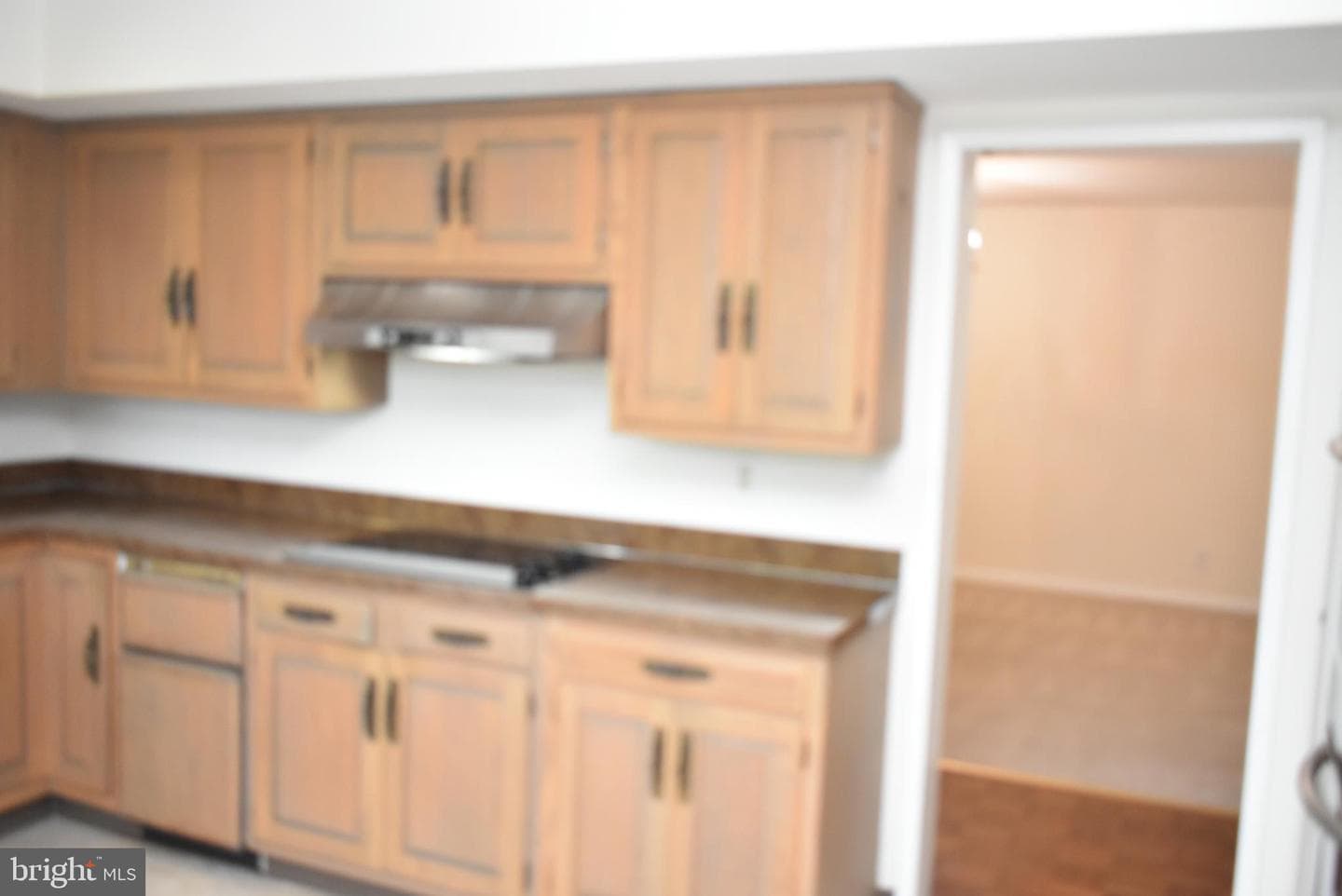 4960 Sentinel Drive #10-406 photo 11