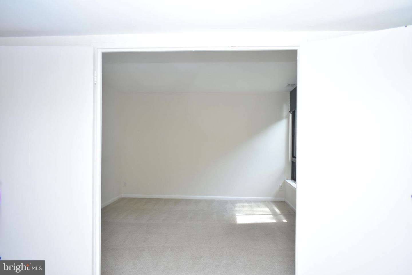 4960 Sentinel Drive #10-406 photo 21