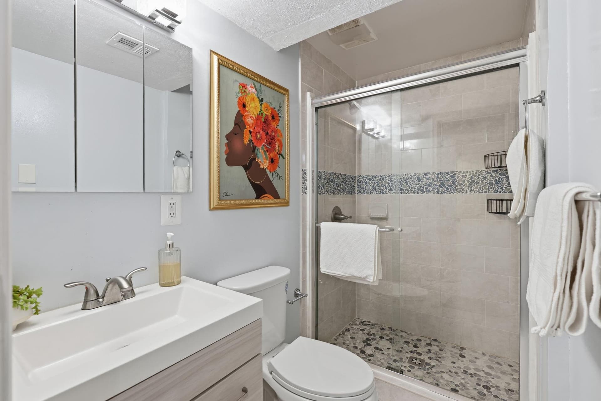 1005 W Nolcrest Drive W photo 31