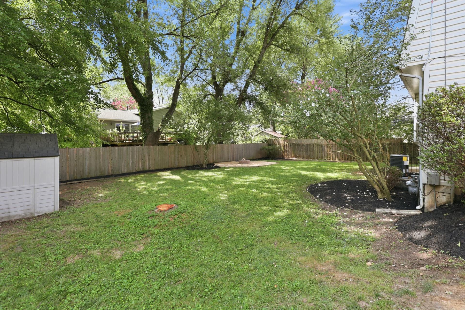 1005 W Nolcrest Drive W photo 32