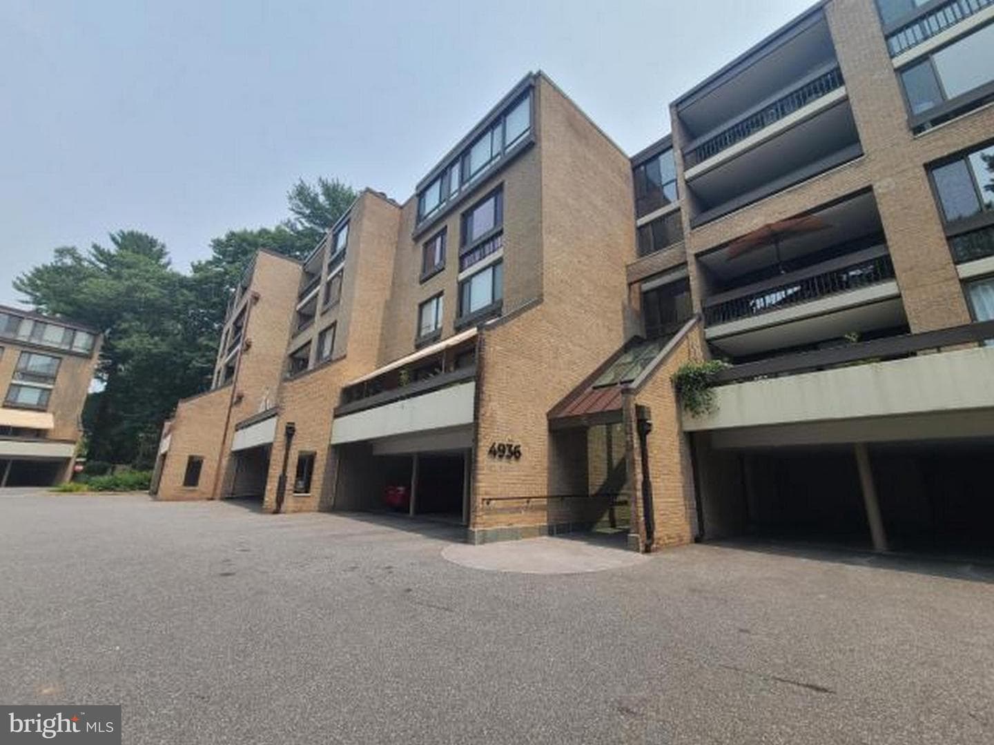4936 Sentinel Drive #5-401, Bethesda