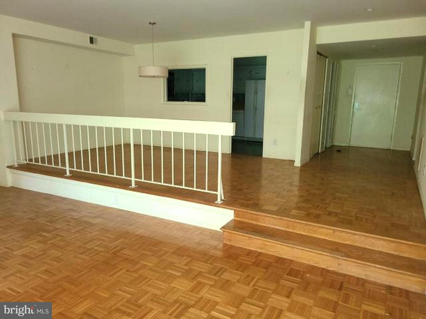 4936 Sentinel Drive #5-401 photo 12
