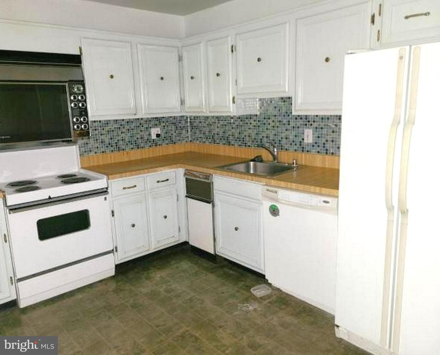 4936 Sentinel Drive #5-401 photo 13