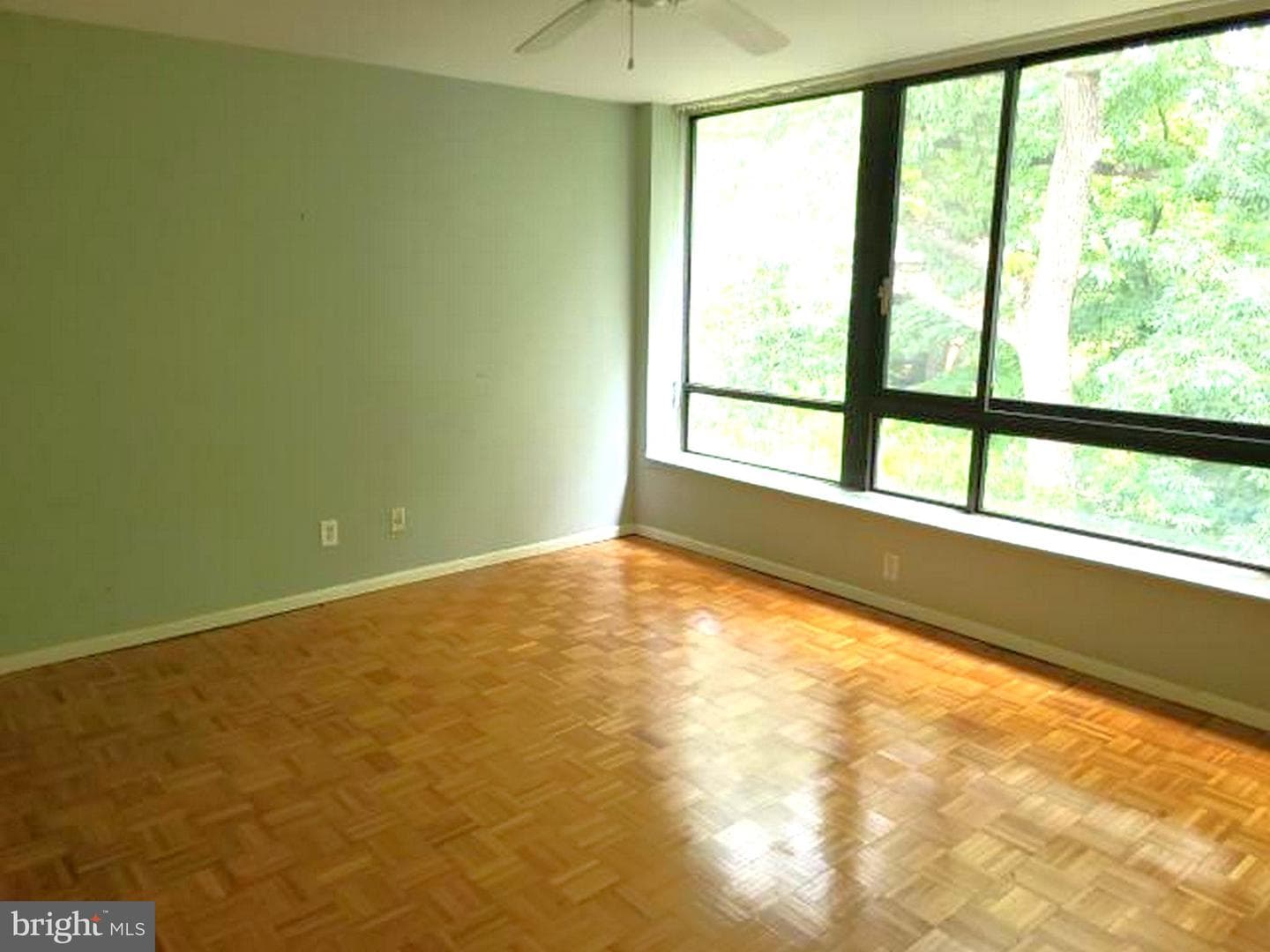 4936 Sentinel Drive #5-401 photo 15