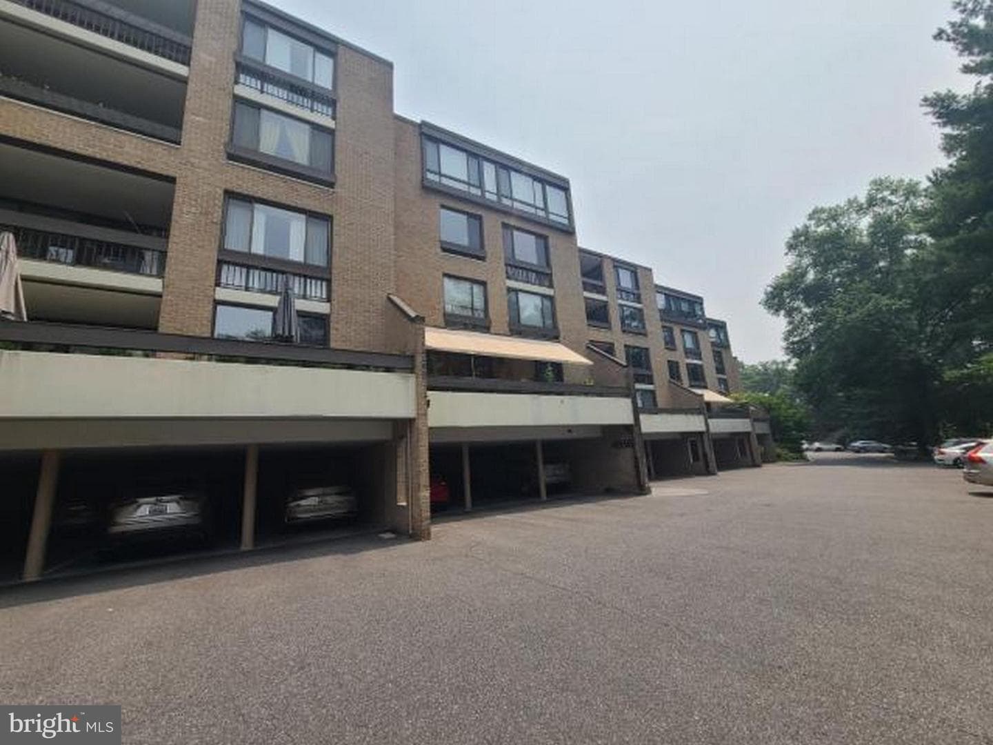 4936 Sentinel Drive #5-401, Bethesda