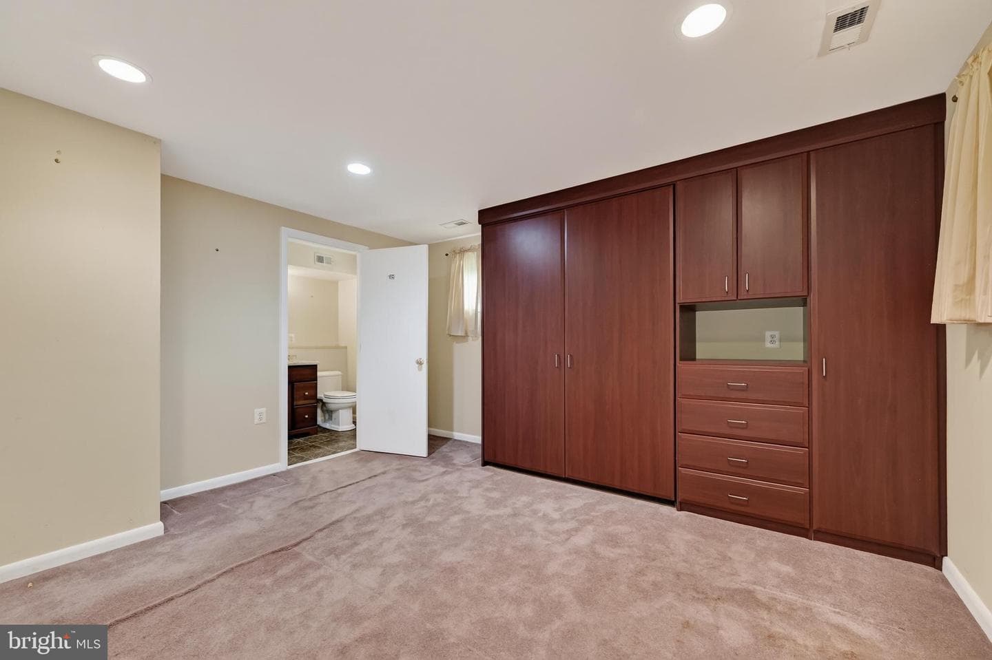 4107 Tulare Drive photo 14