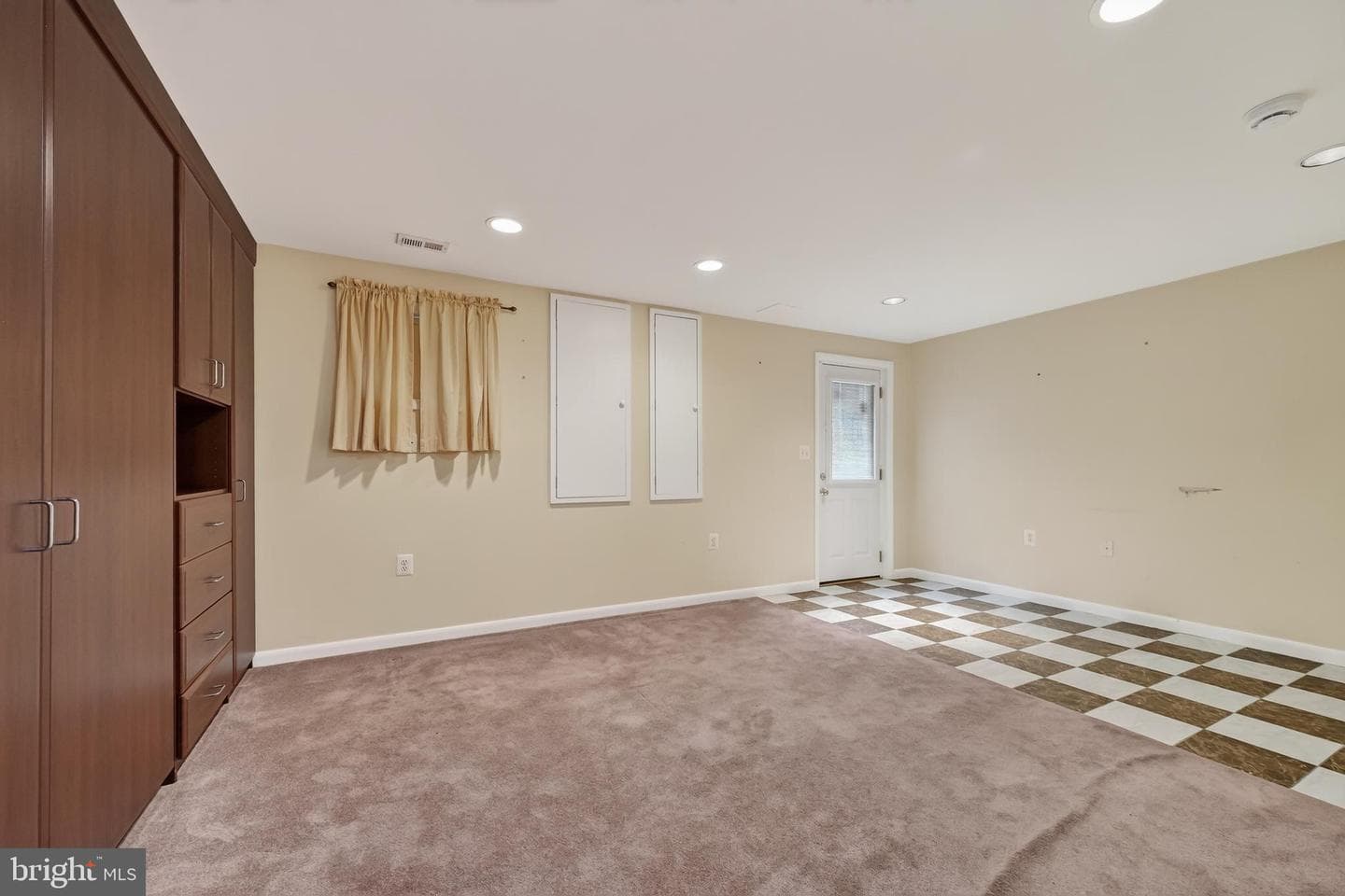 4107 Tulare Drive photo 15