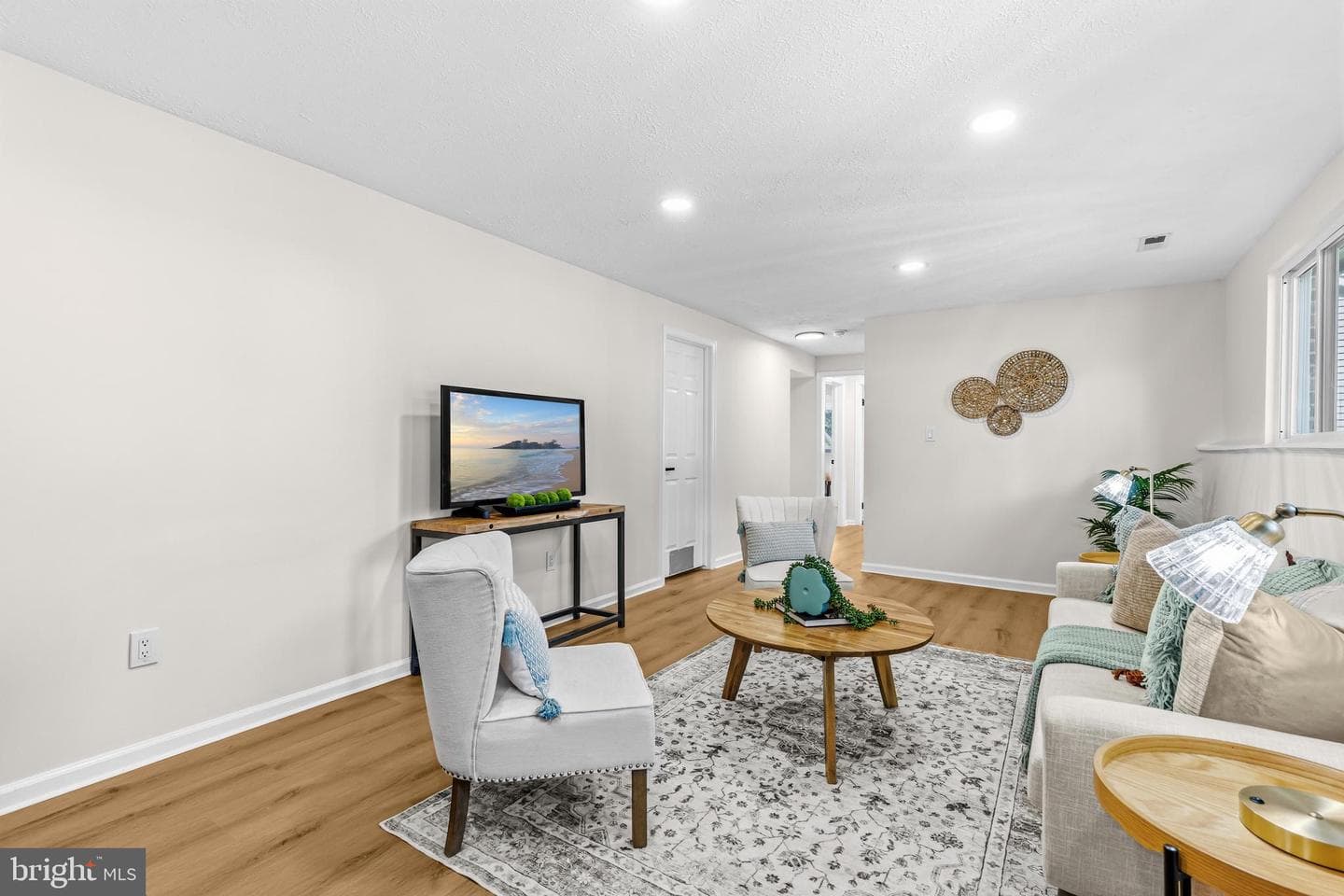 20716 Scottsbury Drive photo 31