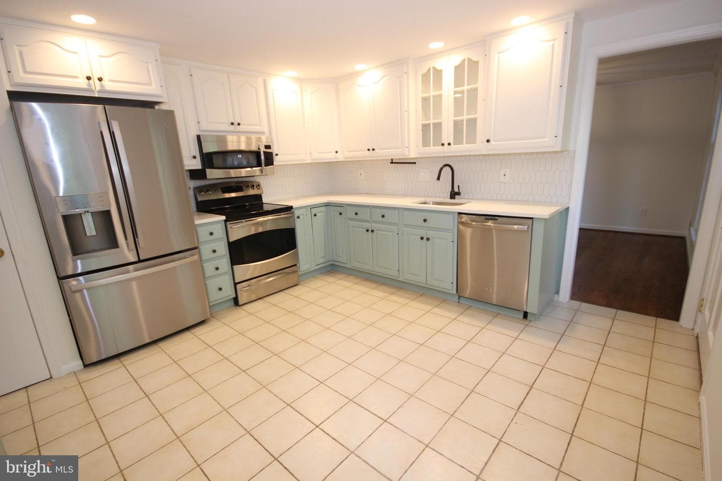 9536 Whetstone Drive photo 9