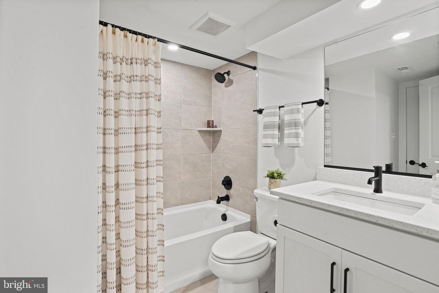 14928 Swat Street #1 photo 18
