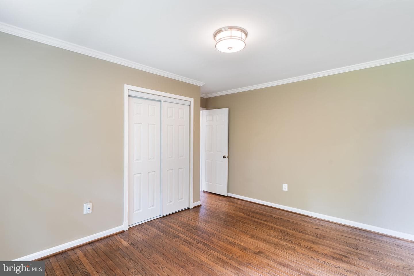 15541 Baileys Lane photo 24