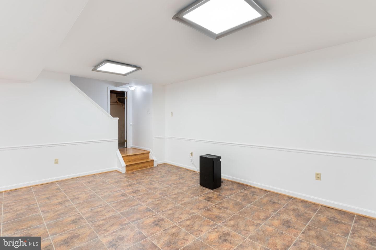 15541 Baileys Lane photo 32