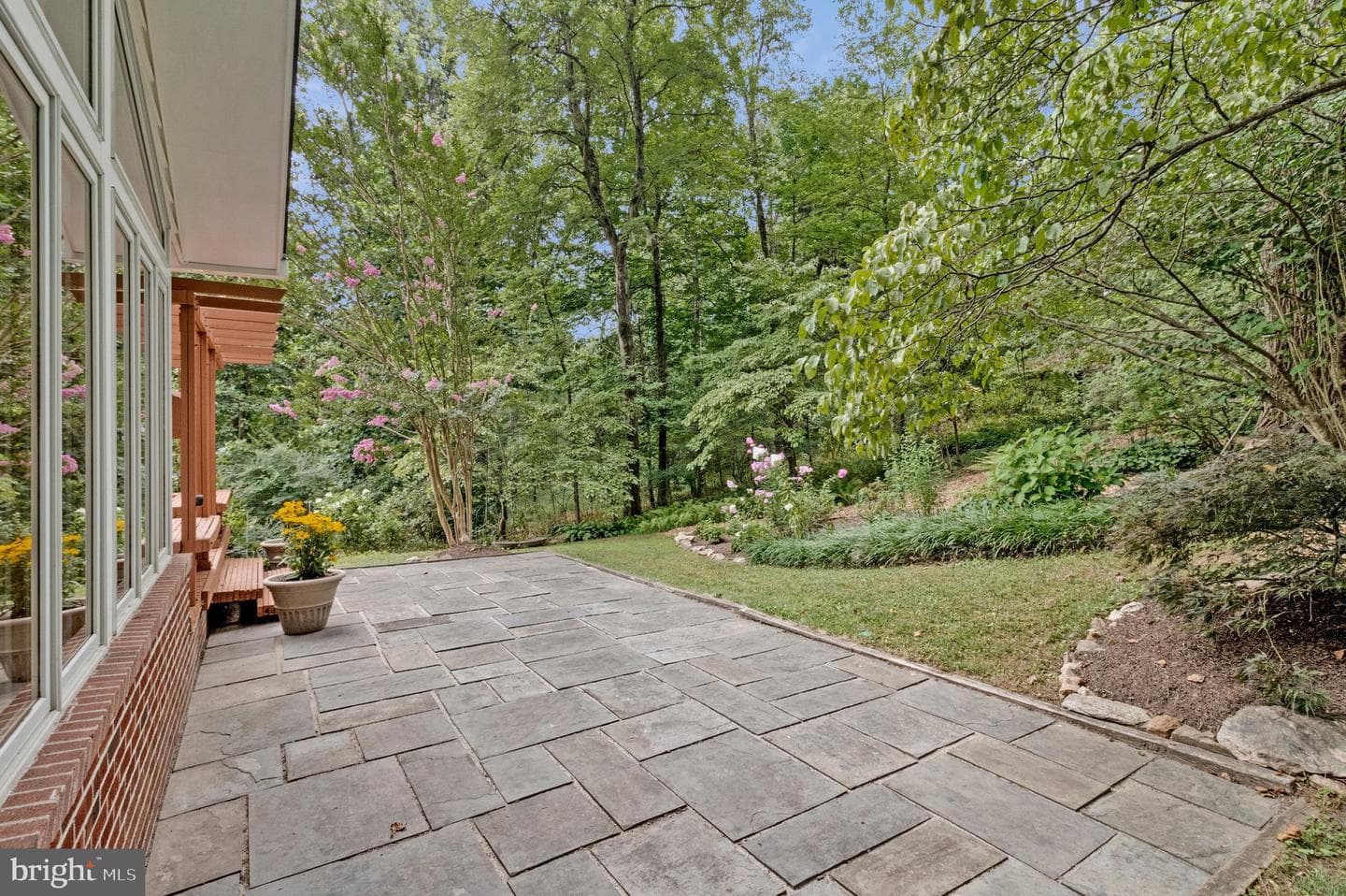 2213 Apple Tree Lane photo 29