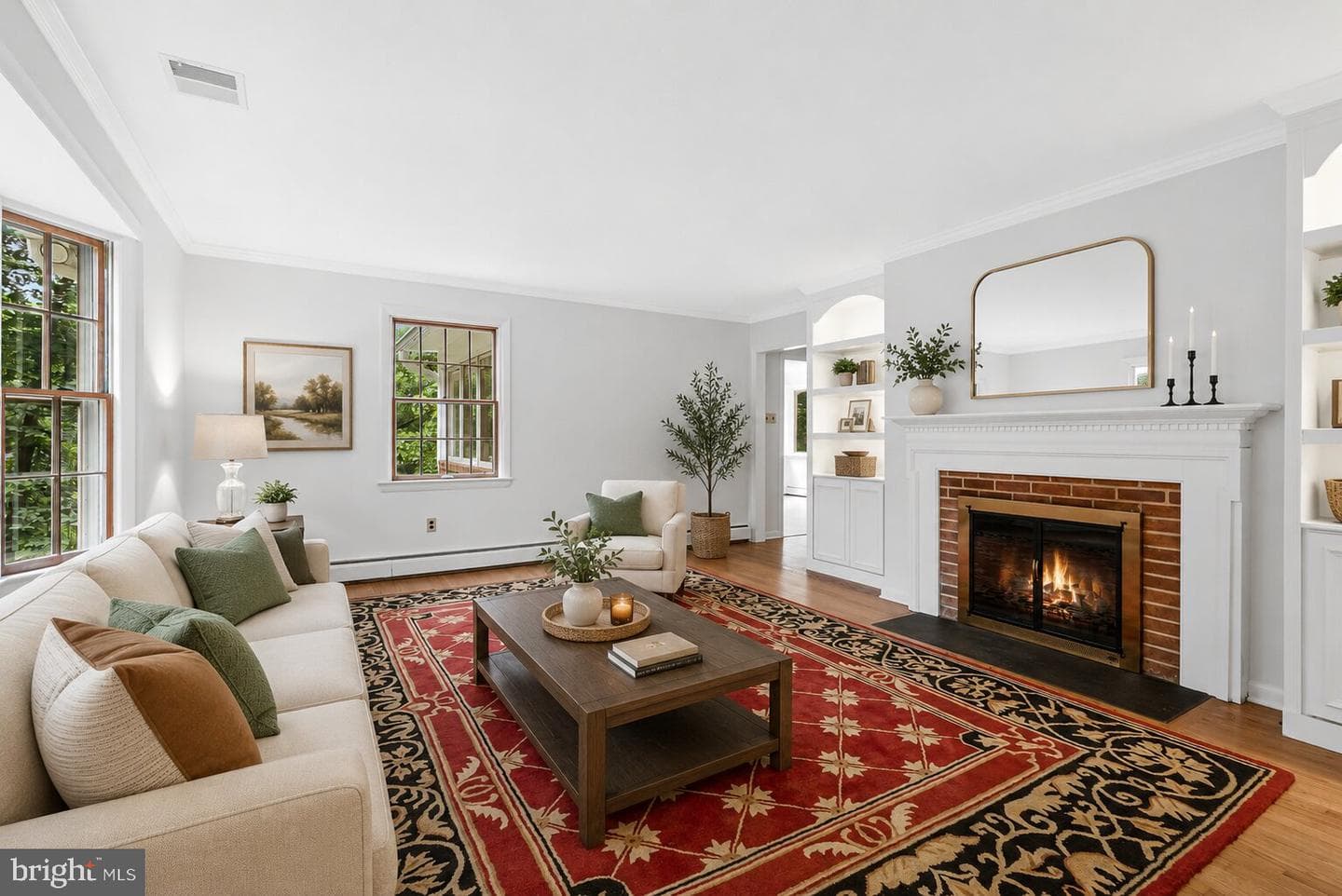 2213 Apple Tree Lane photo 3