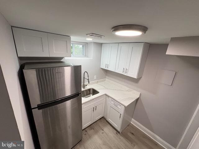 1000 Maple Avenue photo 23