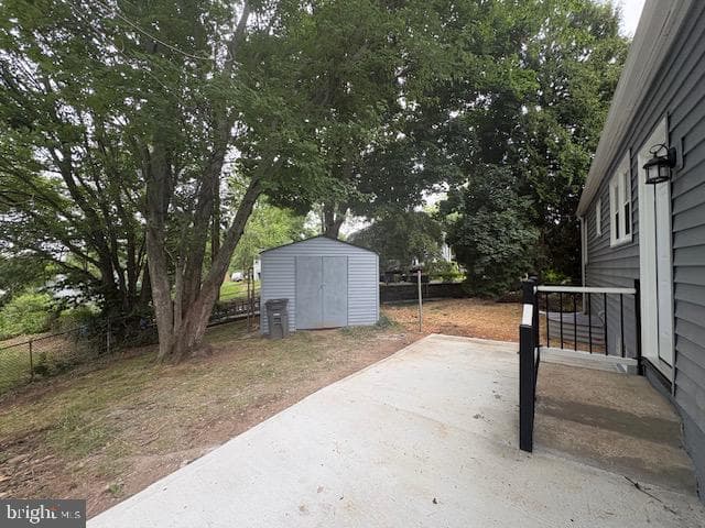 1000 Maple Avenue photo 25