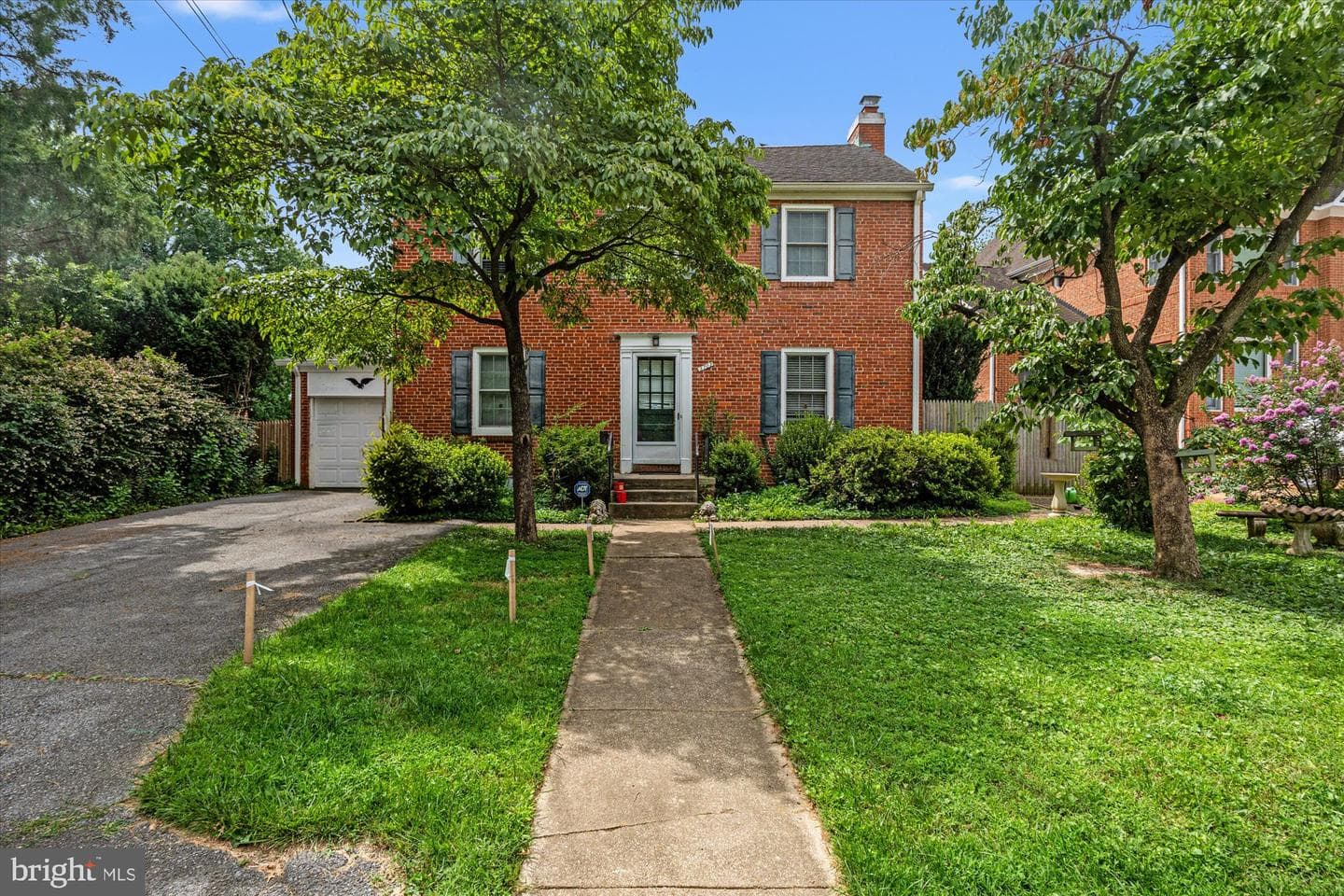 5702 Maiden Lane, Bethesda