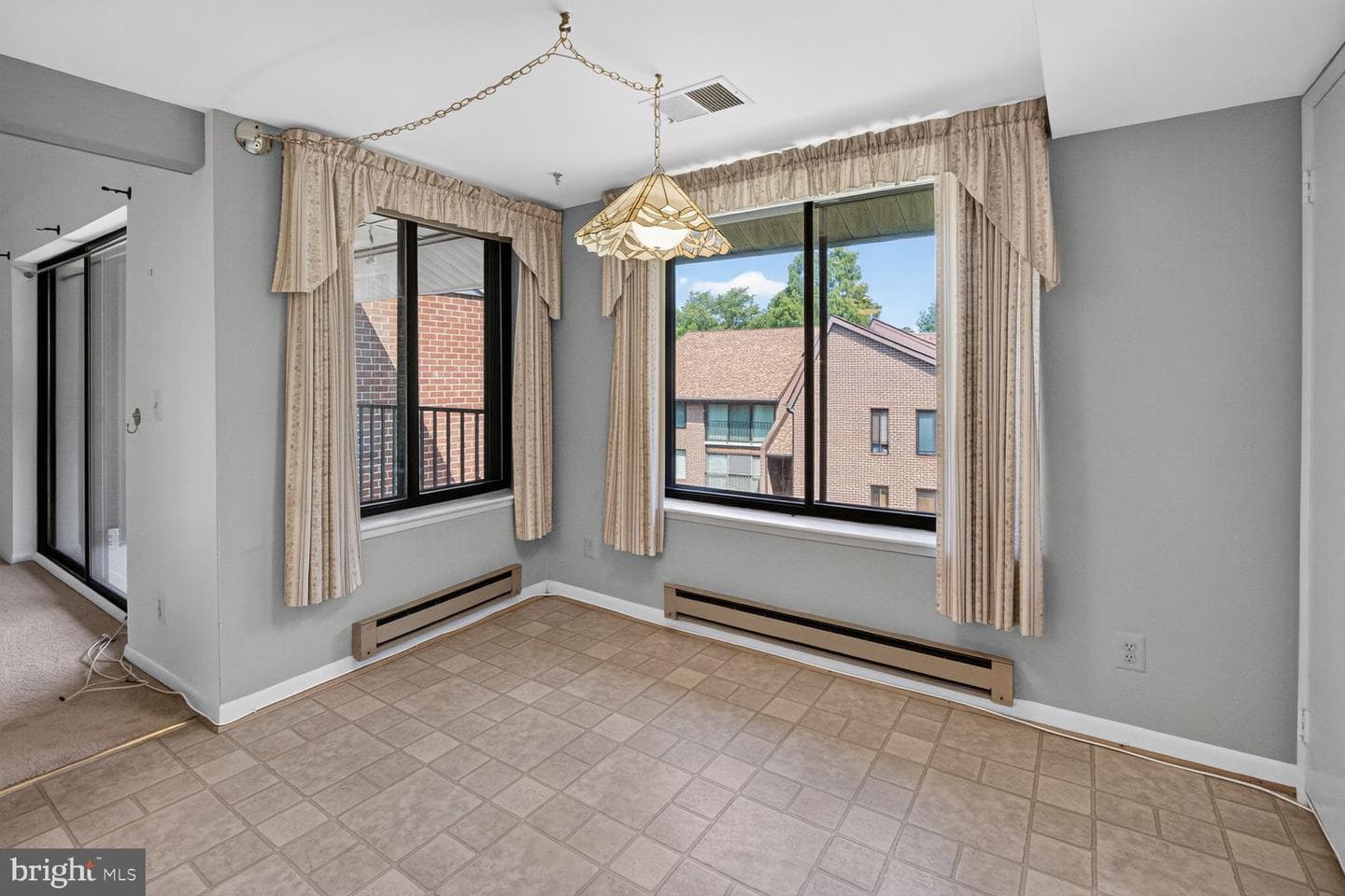 15311 Beaverbrook Court #90-3k photo 4