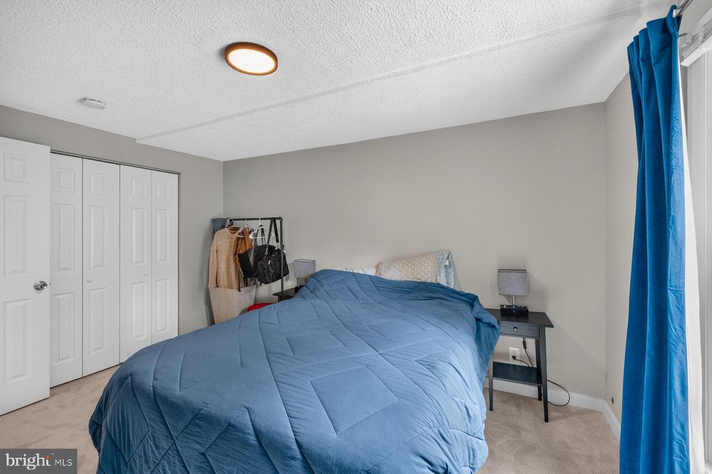 20501 Neerwinder Street photo 33