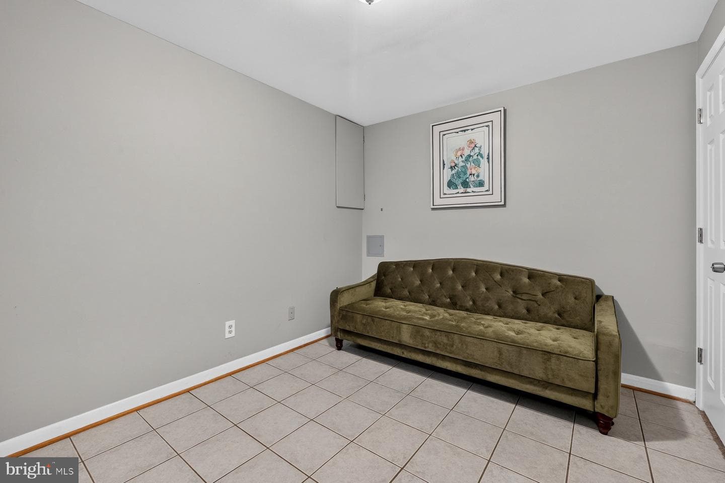 20501 Neerwinder Street photo 35
