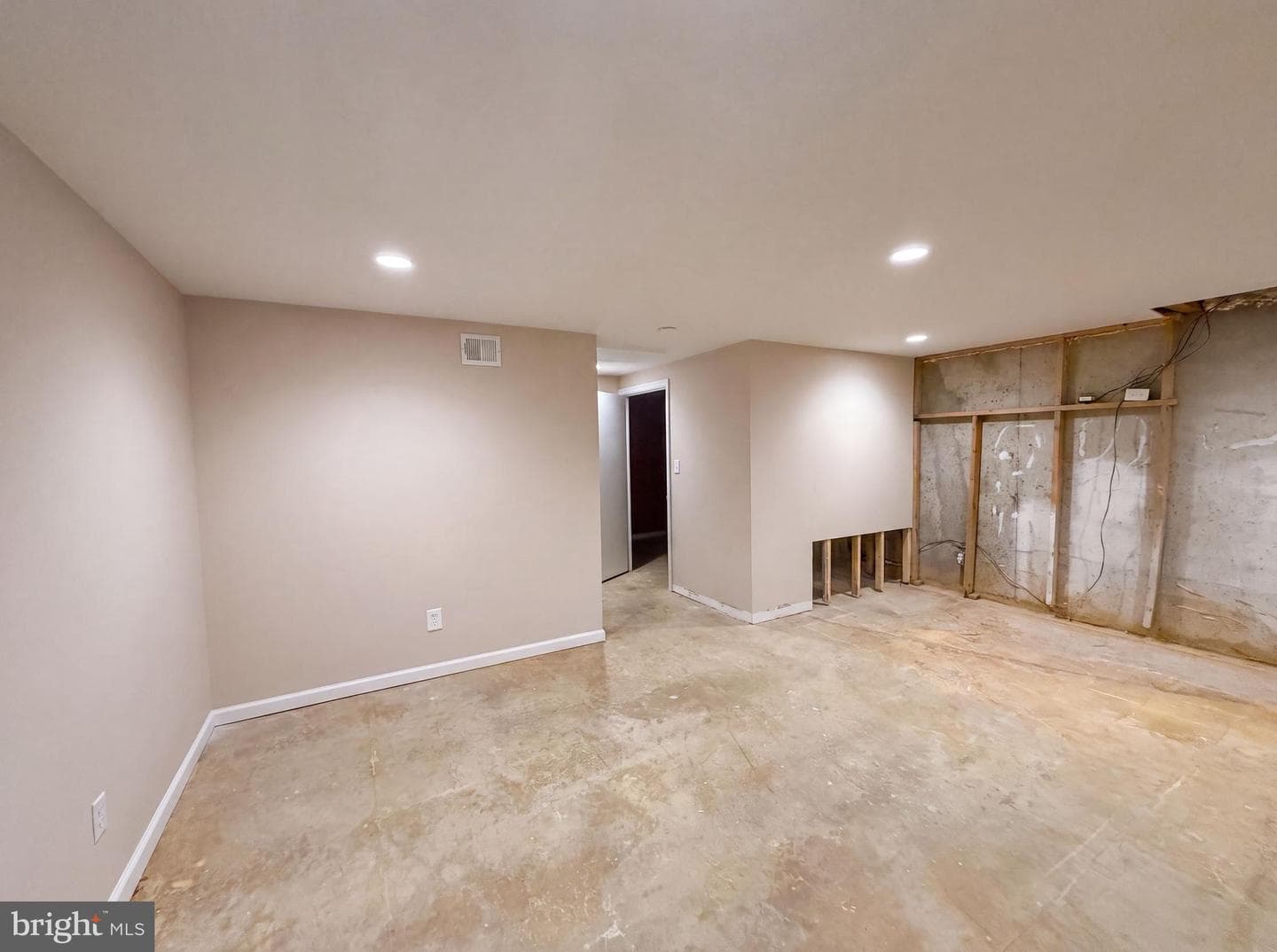 9983 Ridgeline Drive photo 11