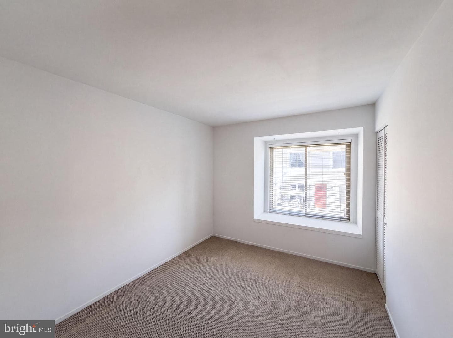9983 Ridgeline Drive photo 4