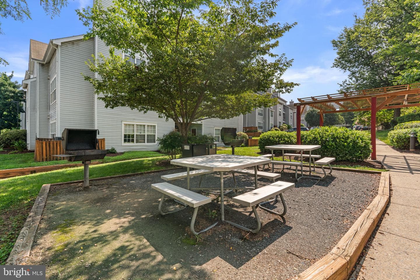 18415 Bishopstone Court #42 photo 16