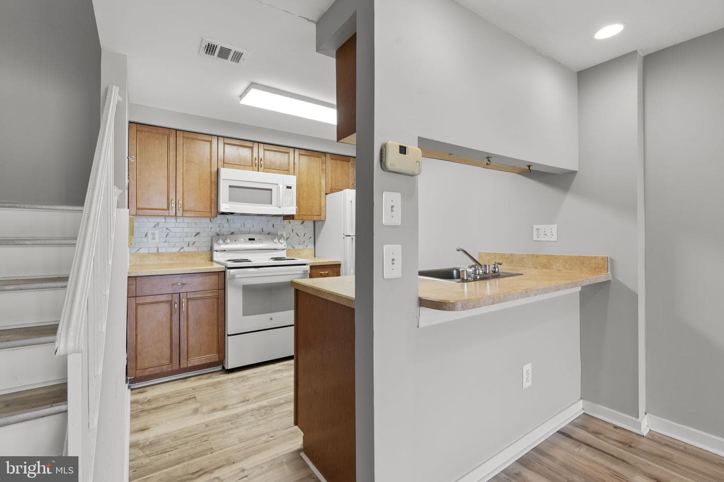 18415 Bishopstone Court #42 photo 22