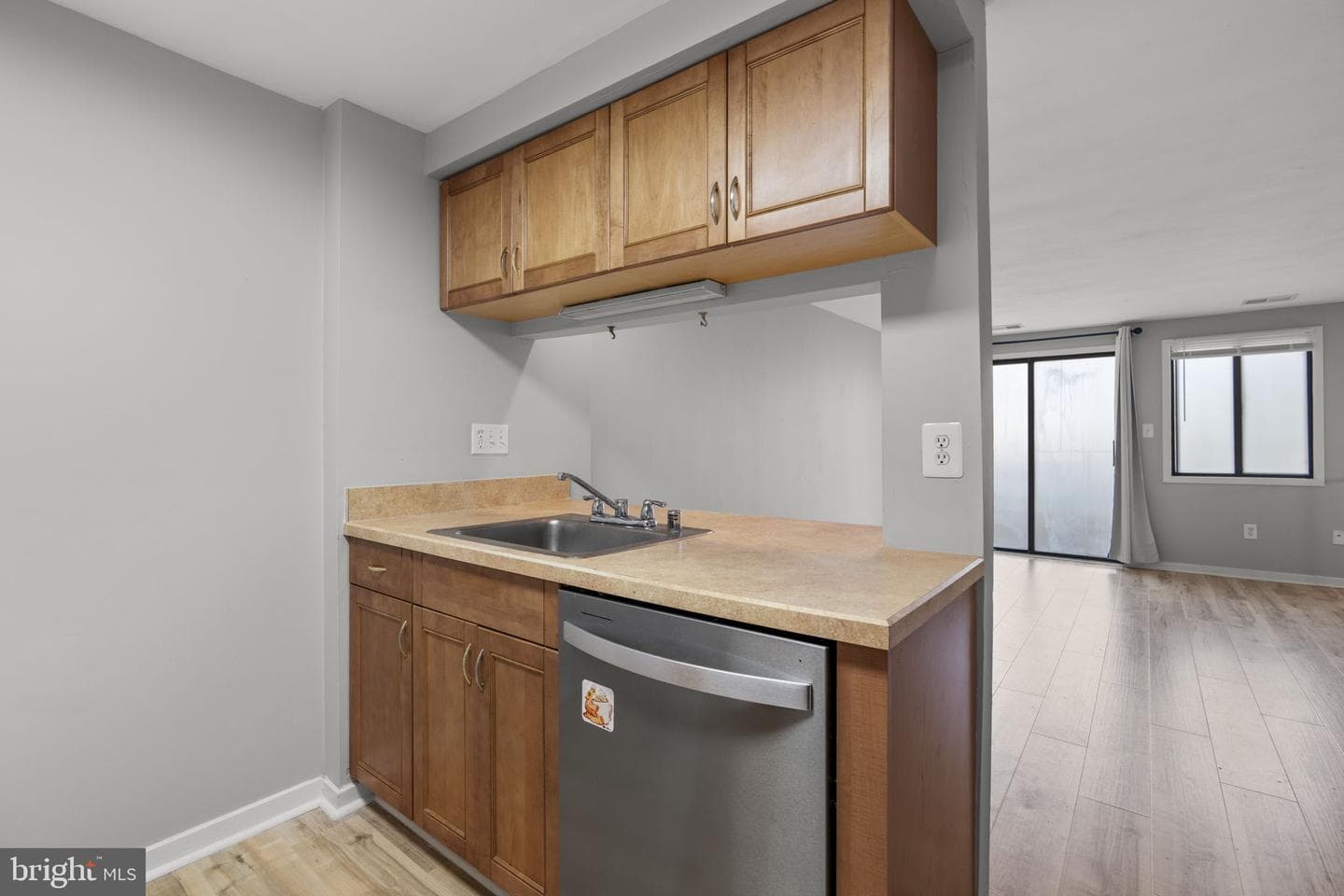 18415 Bishopstone Court #42 photo 4