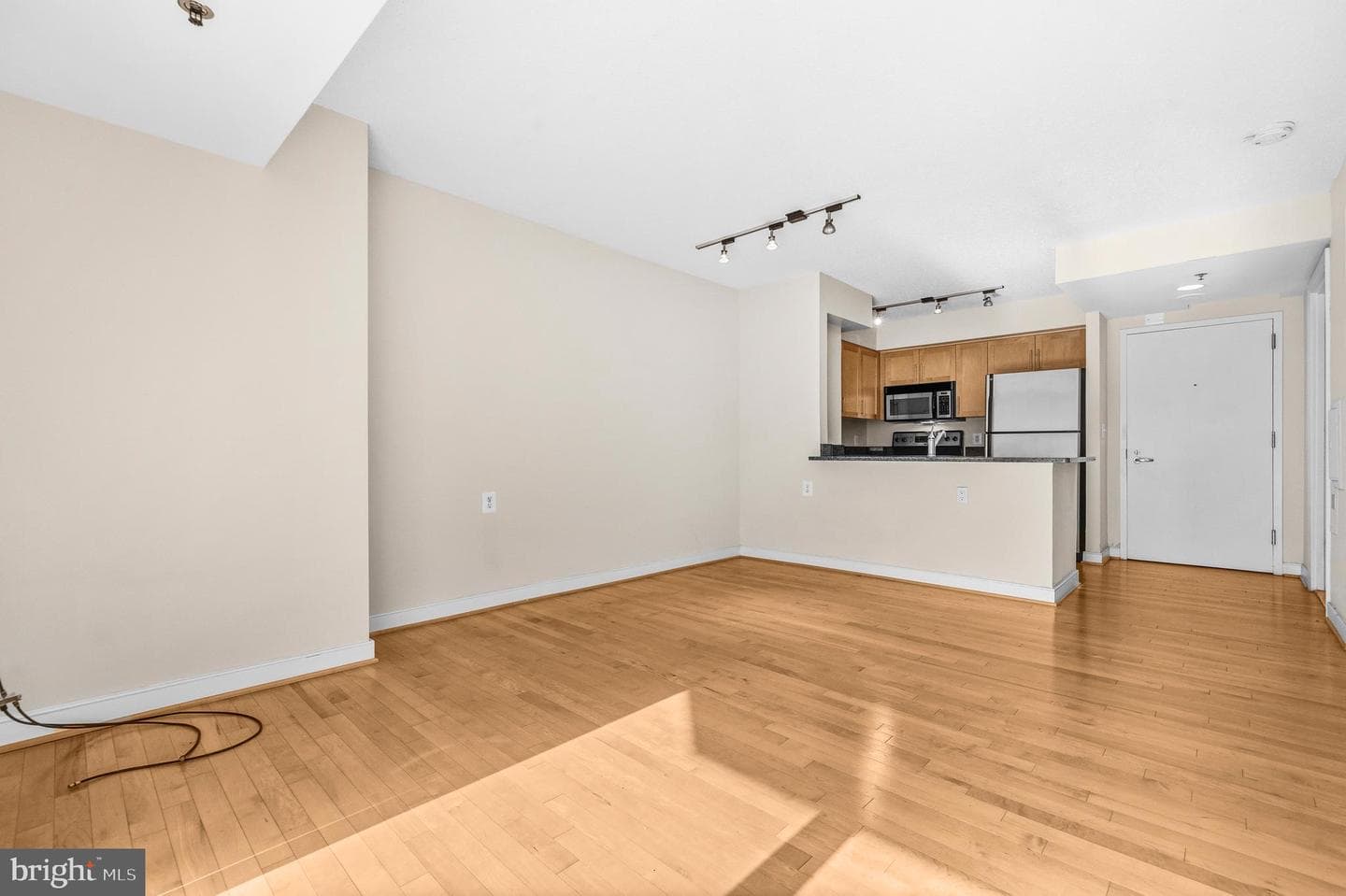 7500 Woodmont Avenue #s412 photo 9