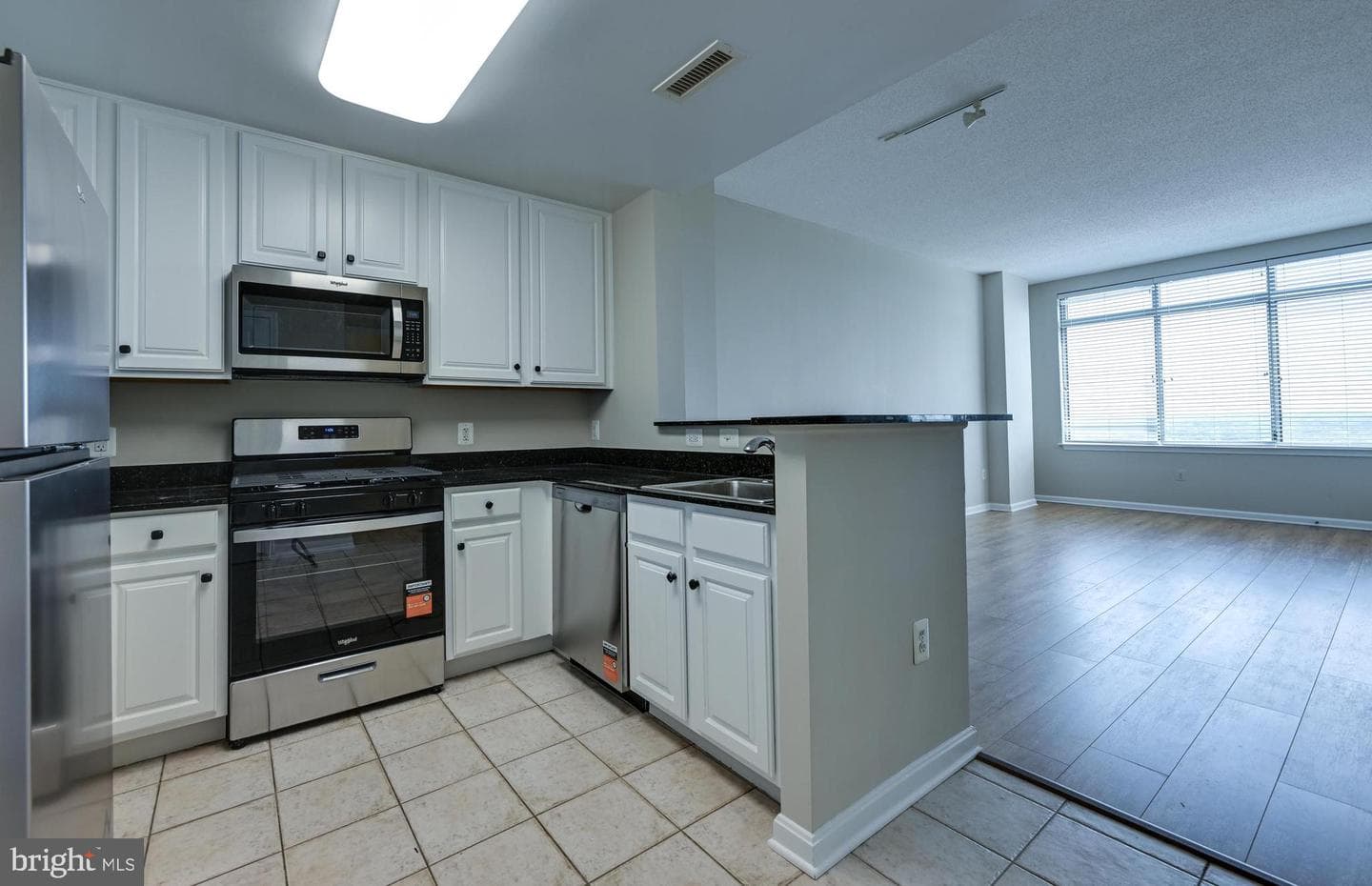 11710 Old Georgetown Road #1404 photo 6