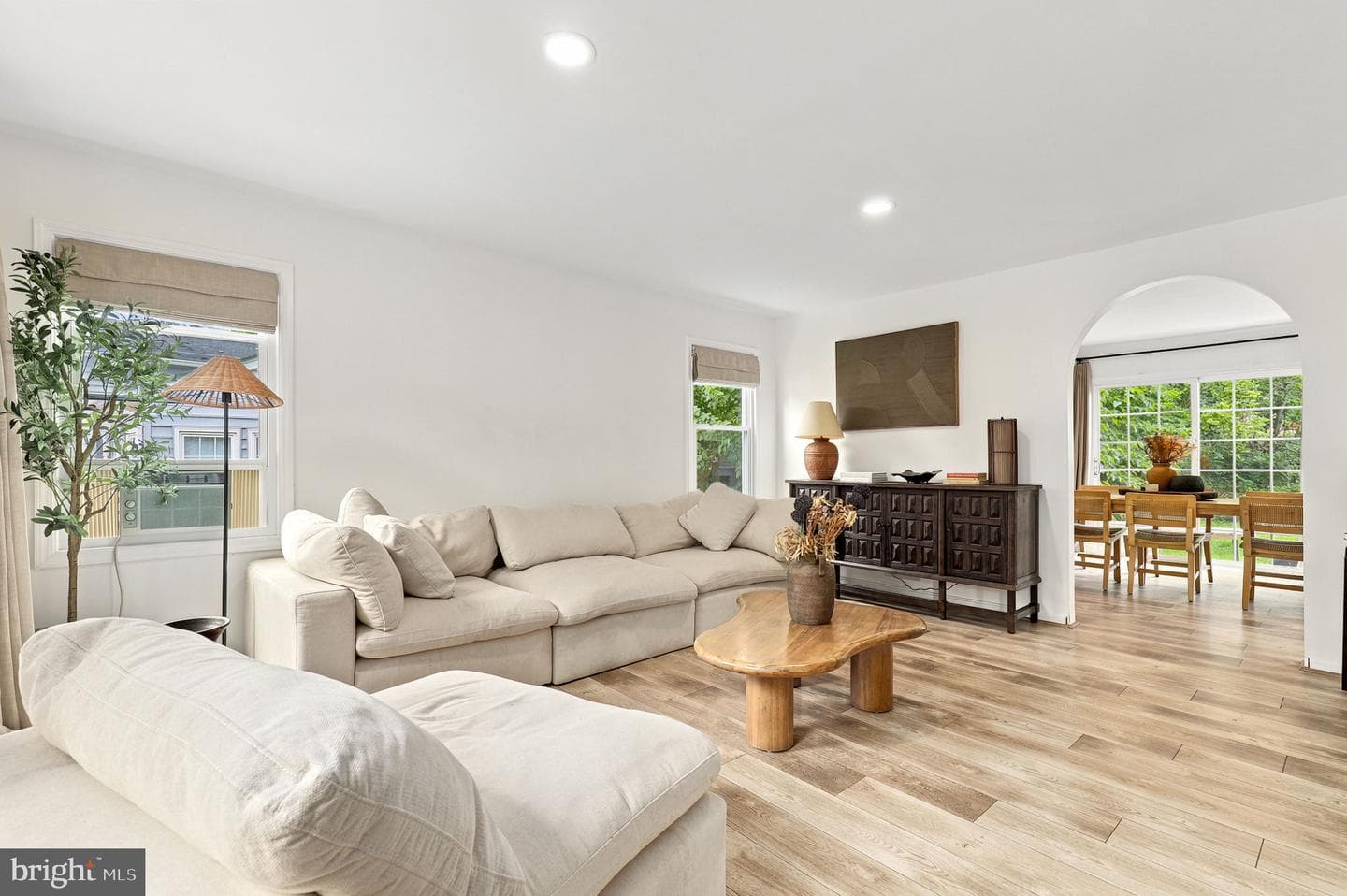 6 Brighton Drive photo 3