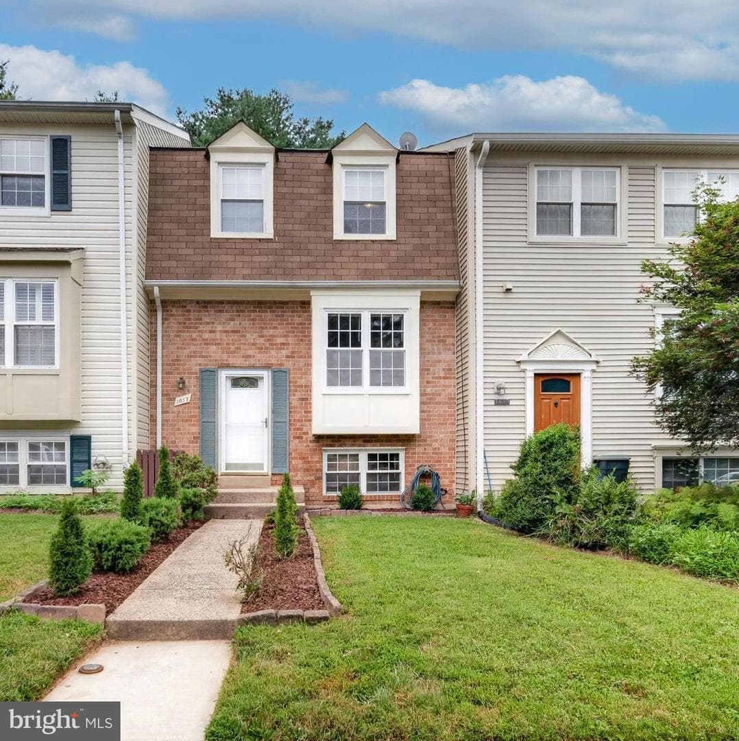 1017 Copperstone Court photo 4