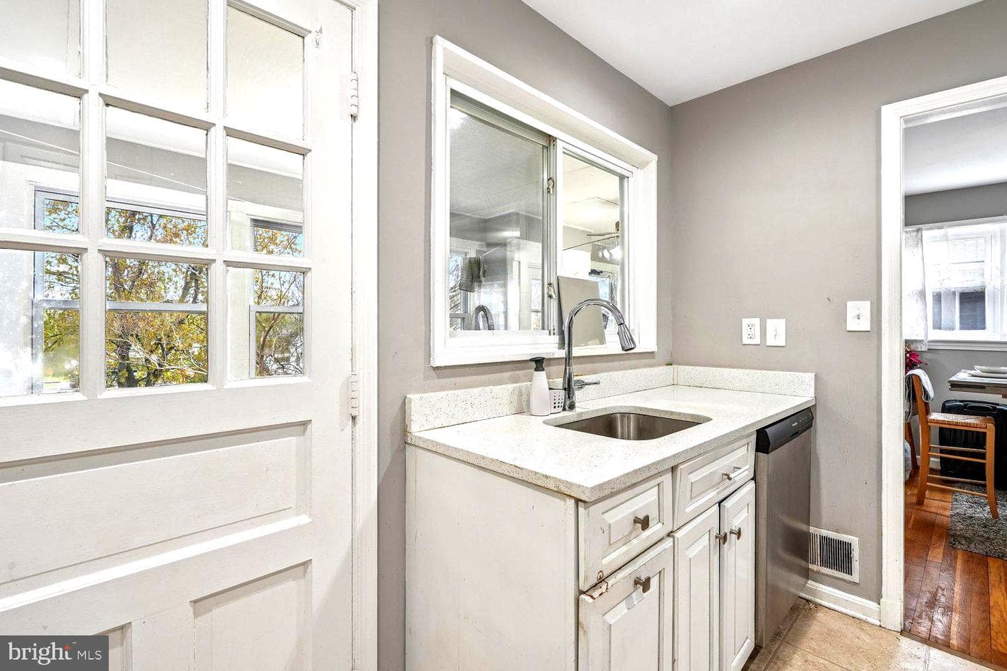 10128 Dallas Avenue photo 11