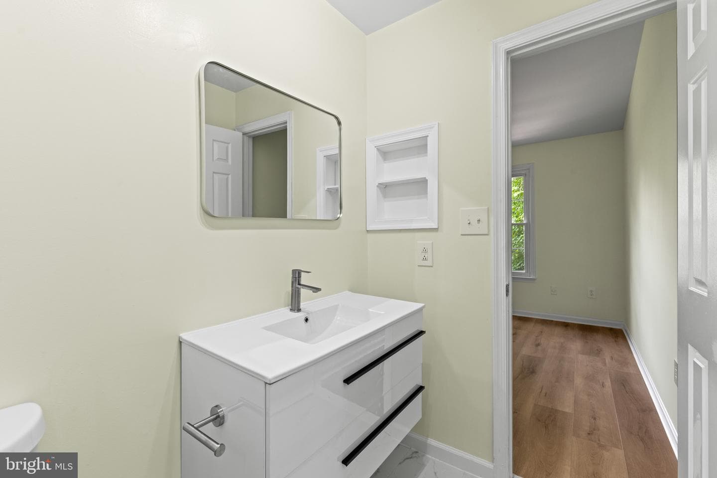 2615 Chivalry Court photo 32