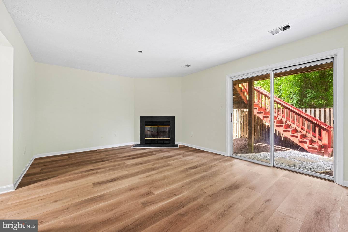 2615 Chivalry Court photo 48