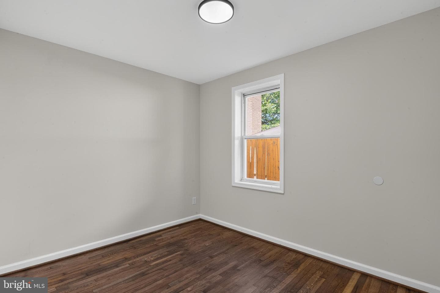 1014 Crawford Drive photo 31
