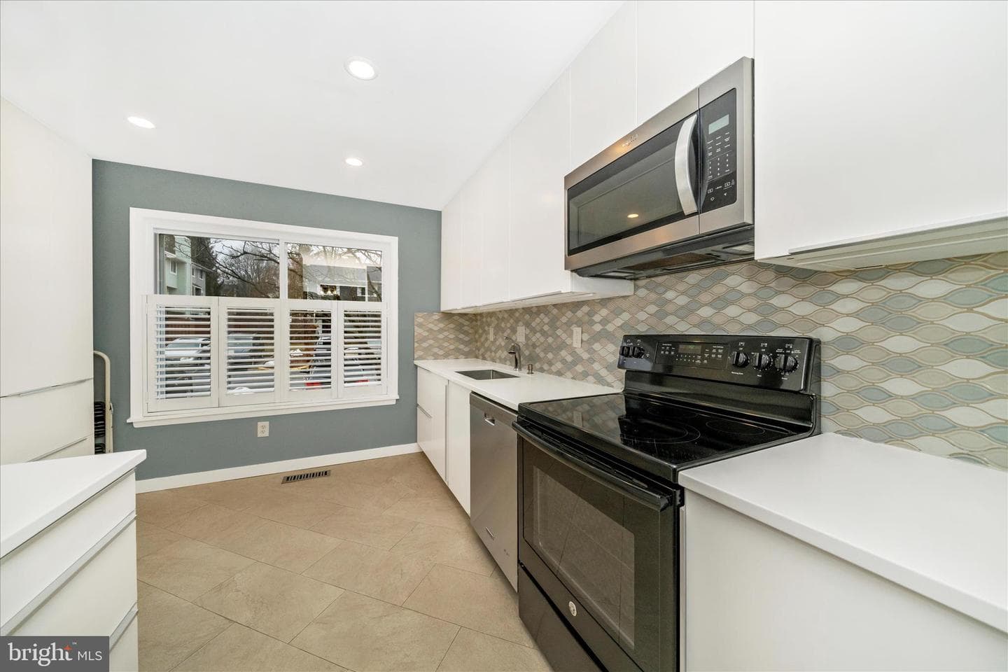 18511 Eagles Roost Drive photo 17