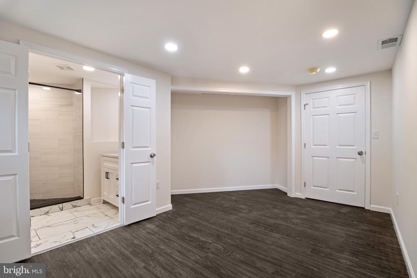 2921 Weisman Road photo 10