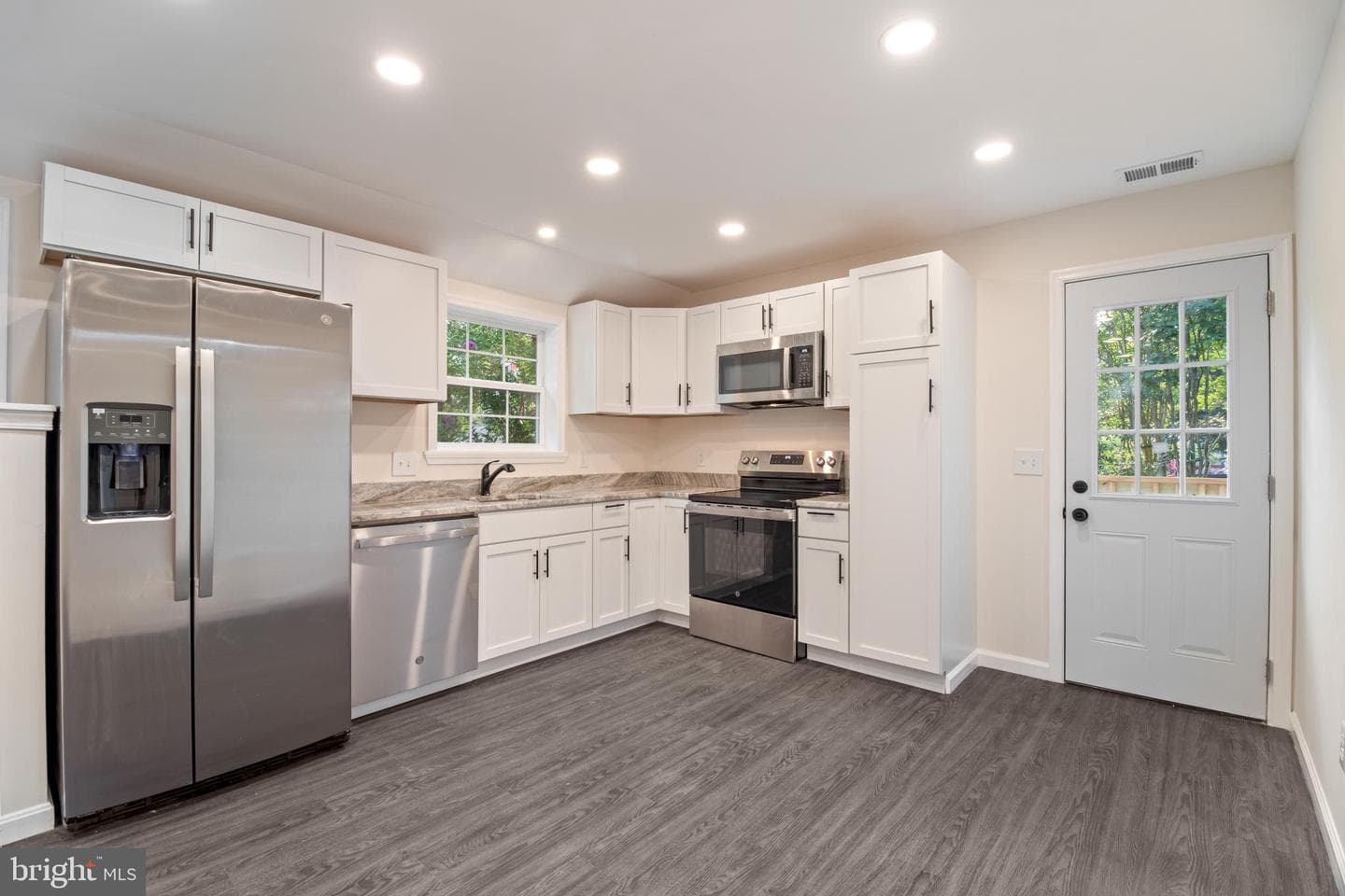 2921 Weisman Road photo 4
