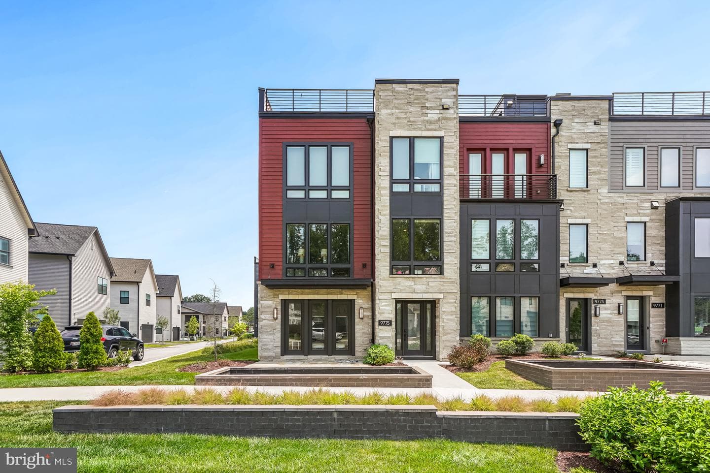 9775 Sanvitalia St, Bethesda