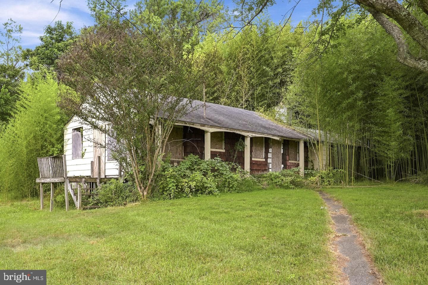 5904 Muncaster Mill Road photo 23