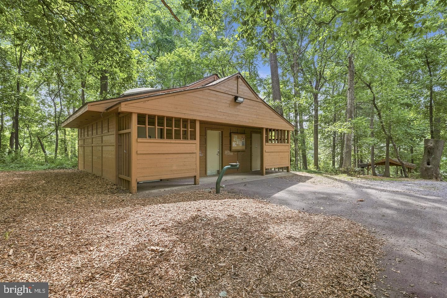 5904 Muncaster Mill Road photo 45