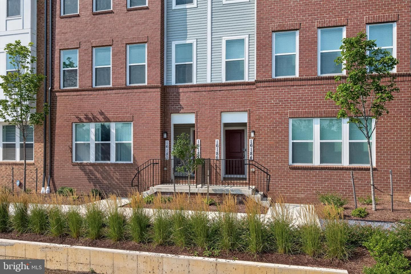 16184 Frederick Road photo 3