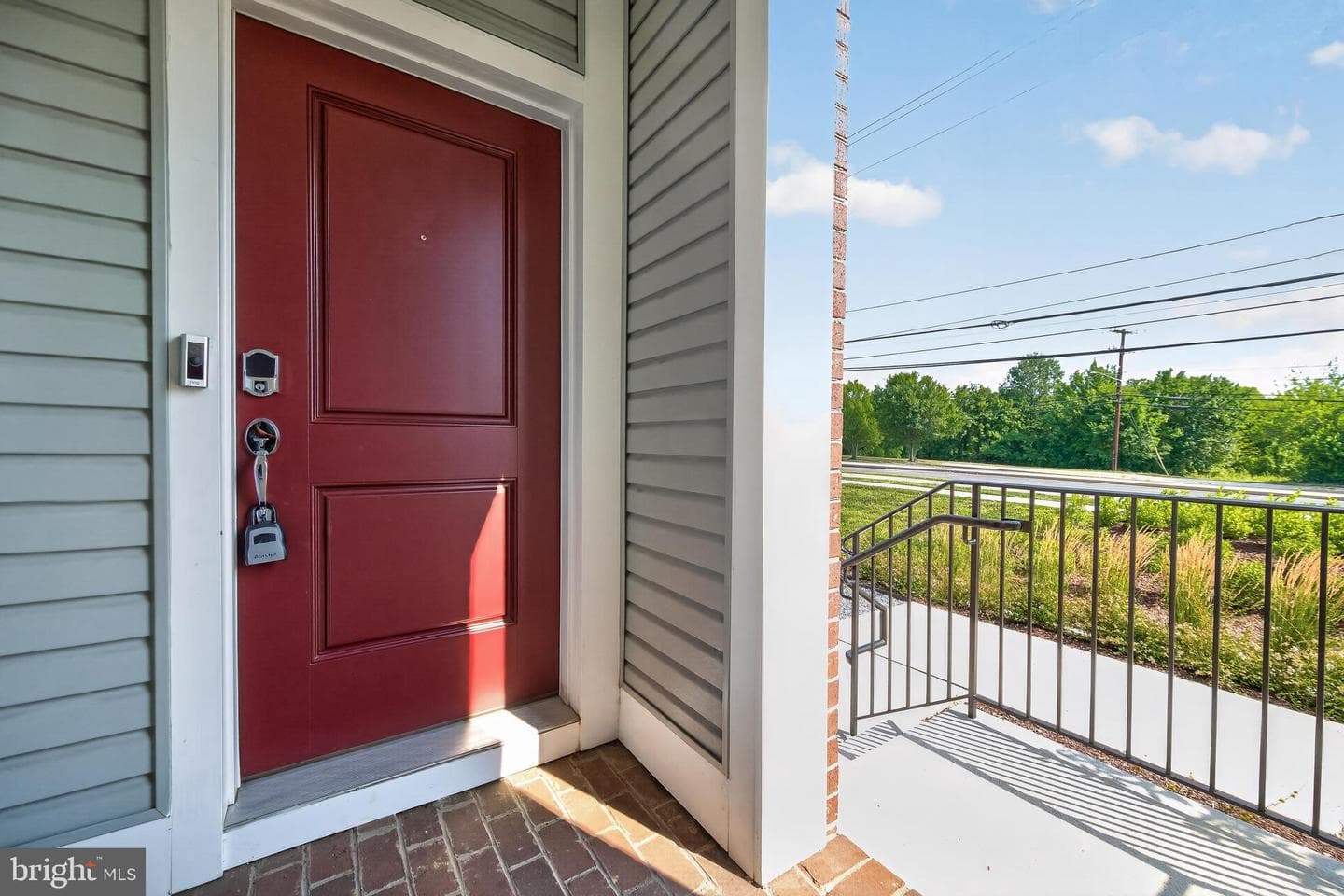16184 Frederick Road photo 5