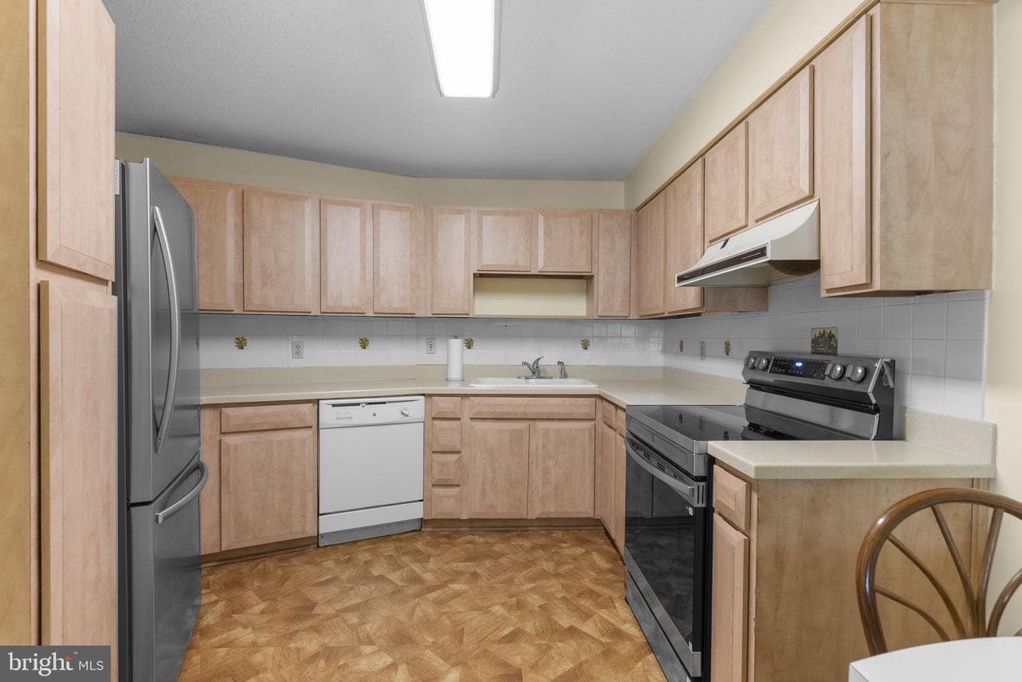 15100 Interlachen Drive #4-117 photo 12